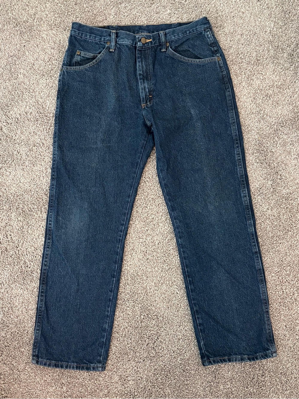 Wrangler Authentic Classic Dark Wash Men’s Jeans 34/29
